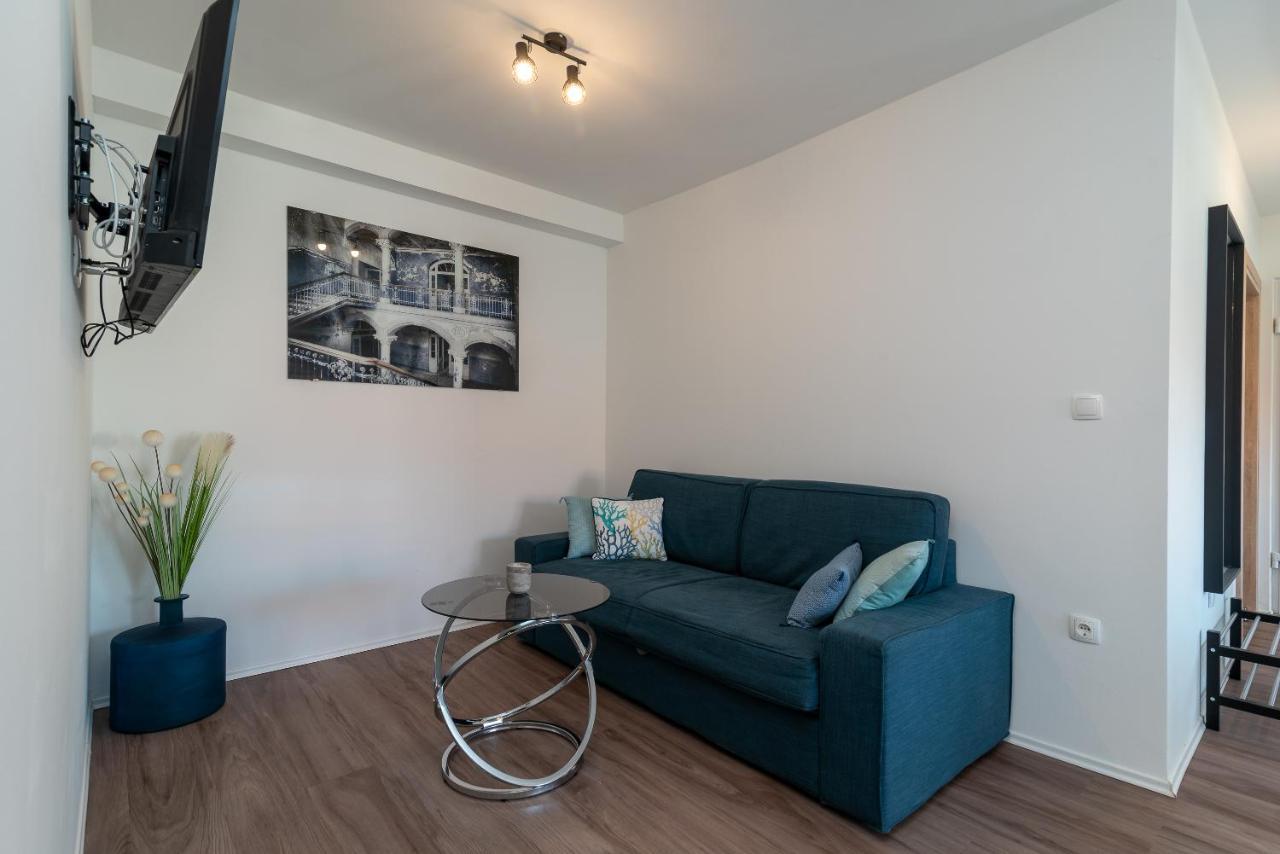 Delux Apartment Eva トロギール エクステリア 写真